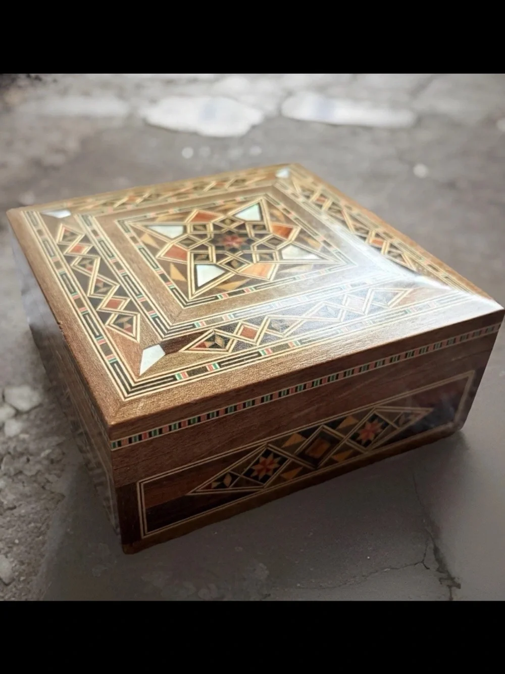 VTG Wooden Mosaic Trinket Box 4.5